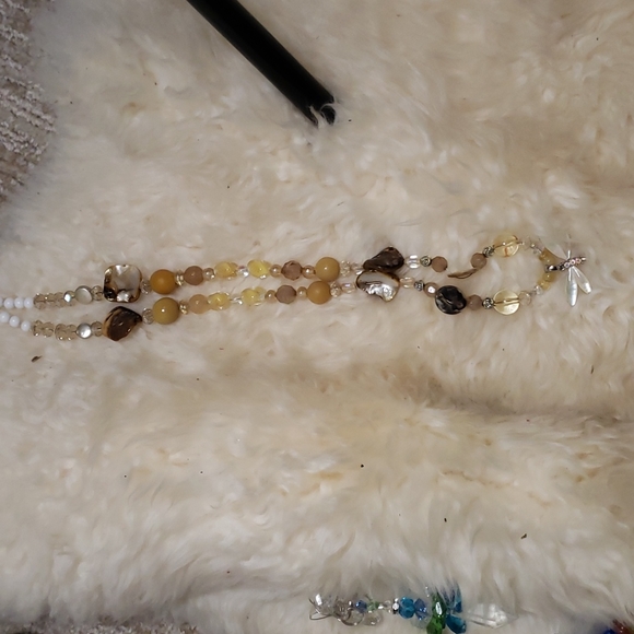 Vintage sea shell dragonfly pendent with rainbow crystals and beaded necklaces - Picture 4 of 5